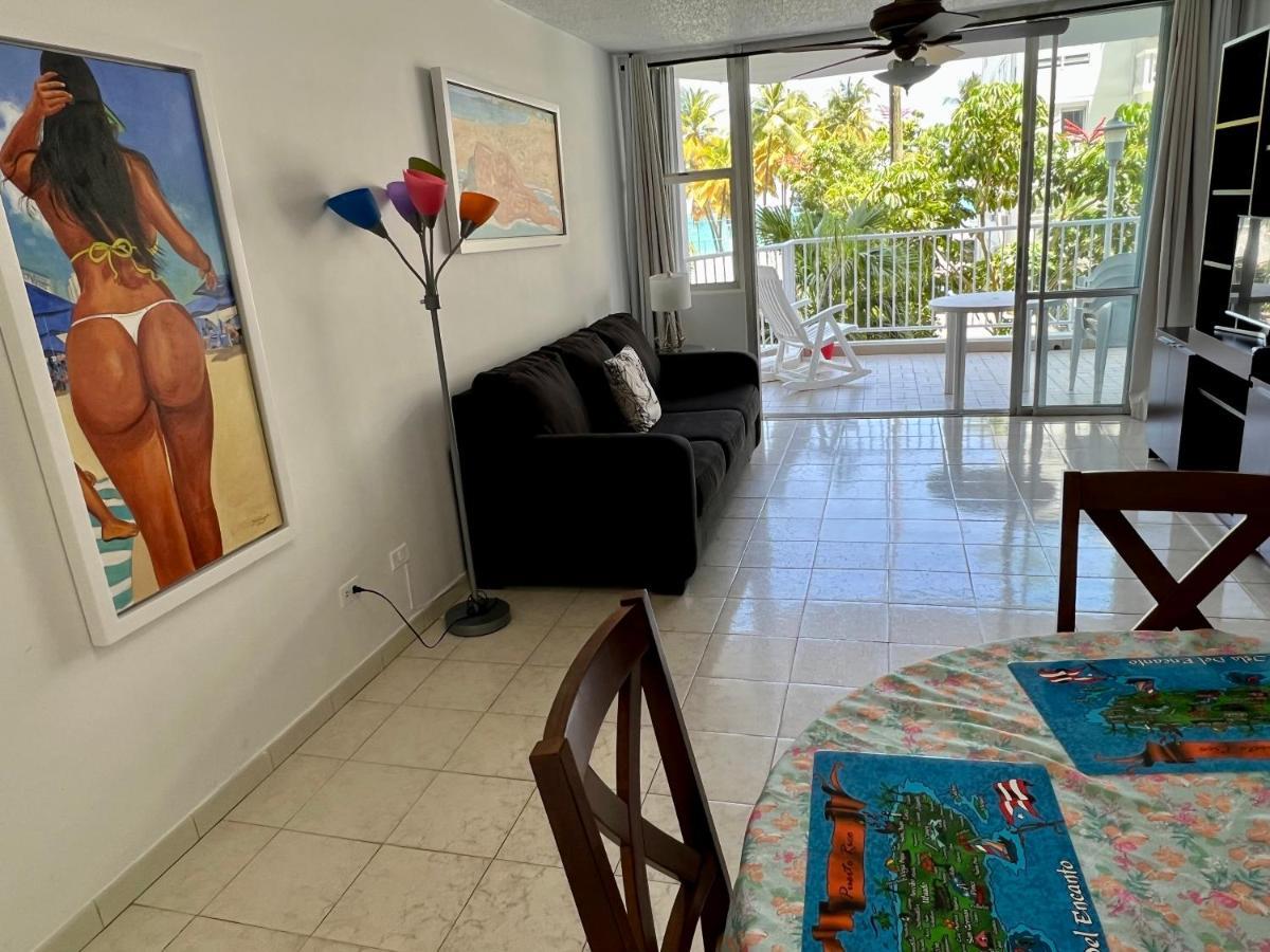 Beachfront Tropical Tantra Apartment San Juan Buitenkant foto