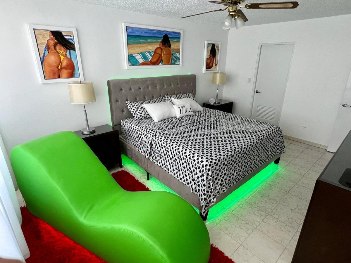 Beachfront Tropical Tantra Apartment San Juan Buitenkant foto
