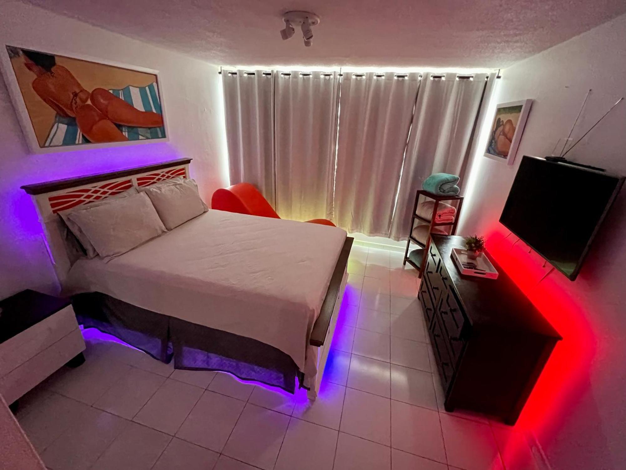 Beachfront Tropical Tantra Apartment San Juan Buitenkant foto