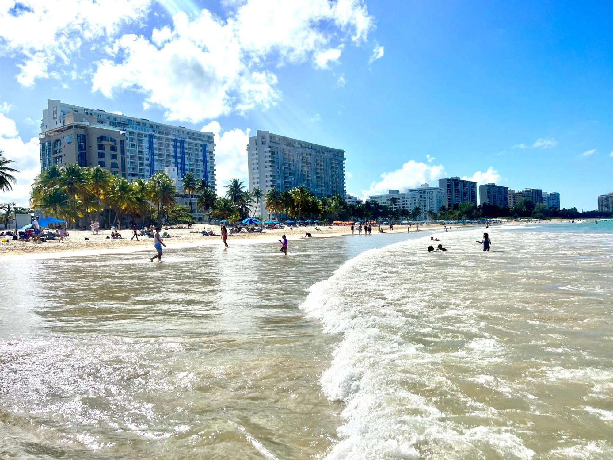 Beachfront Tropical Tantra Apartment San Juan Buitenkant foto