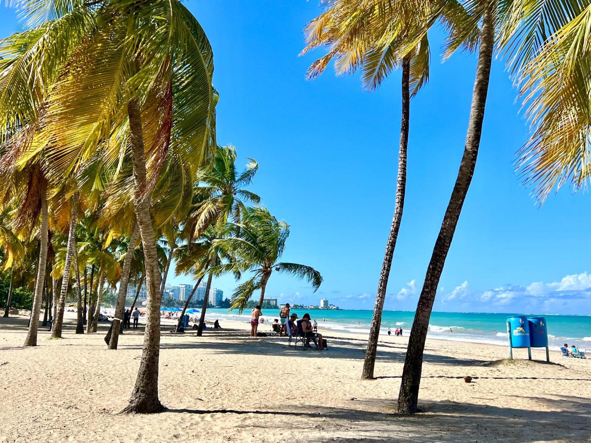 Beachfront Tropical Tantra Apartment San Juan Buitenkant foto