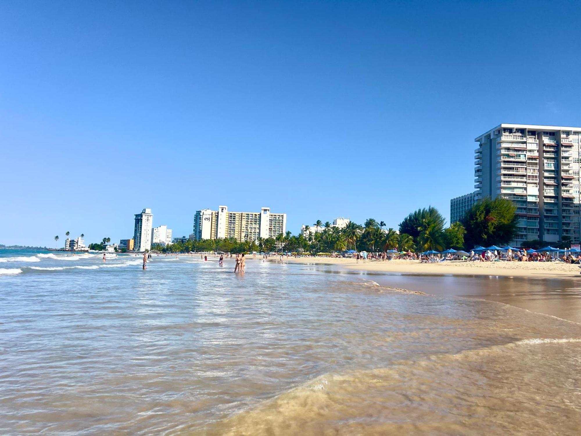 Beachfront Tropical Tantra Apartment San Juan Buitenkant foto